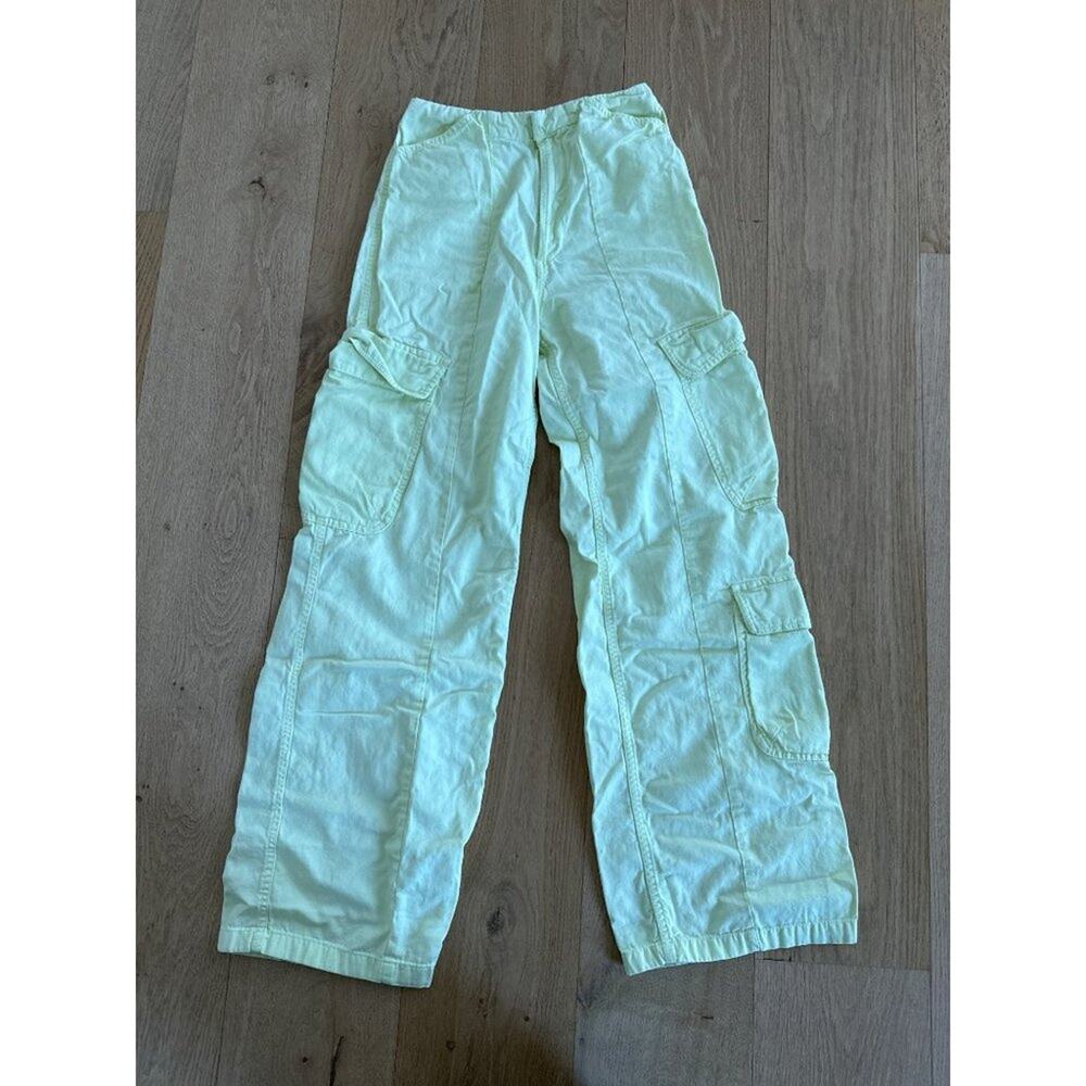 Zara Wide Leg Cargo Pocket Pants in Pale Neon Yellow